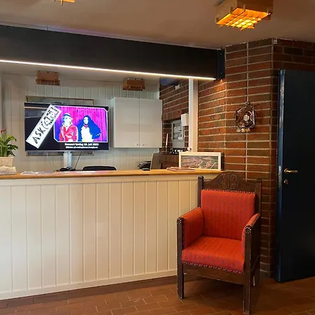 Malmplassen Motell 2*